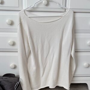 Brandy Melville oversized sweater